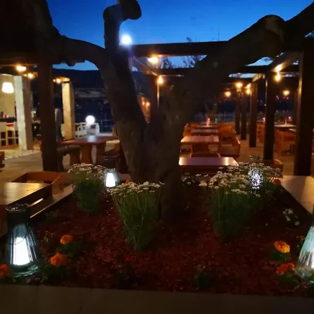 Hotel Smokva Pag 4*